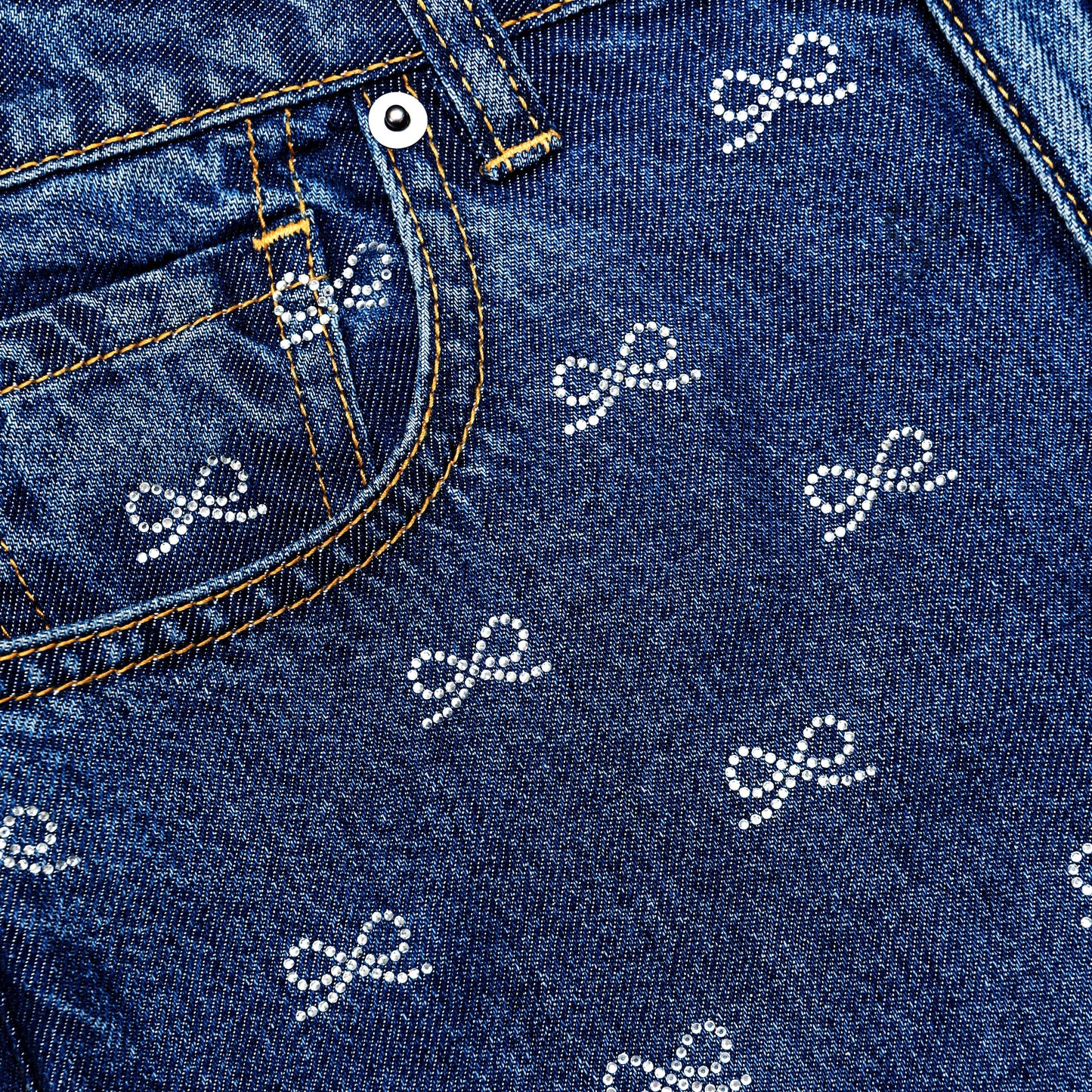 Lightweight Bow Embellished Jeans