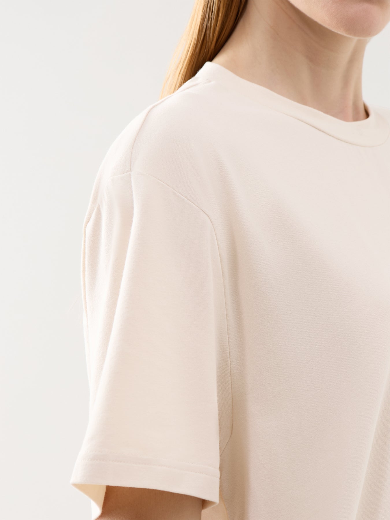 Leighton Boyfriend Tee Beige